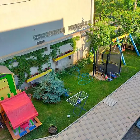 Casa Veseliei Casa de hóspedes 3*