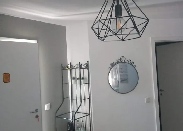 Pensiune Casa Veseliei 4*