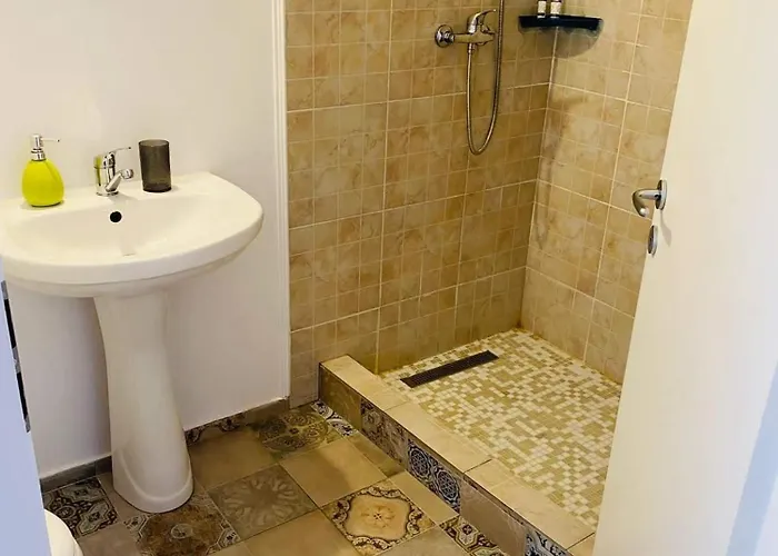 Casa Veseliei Pensiune 4*